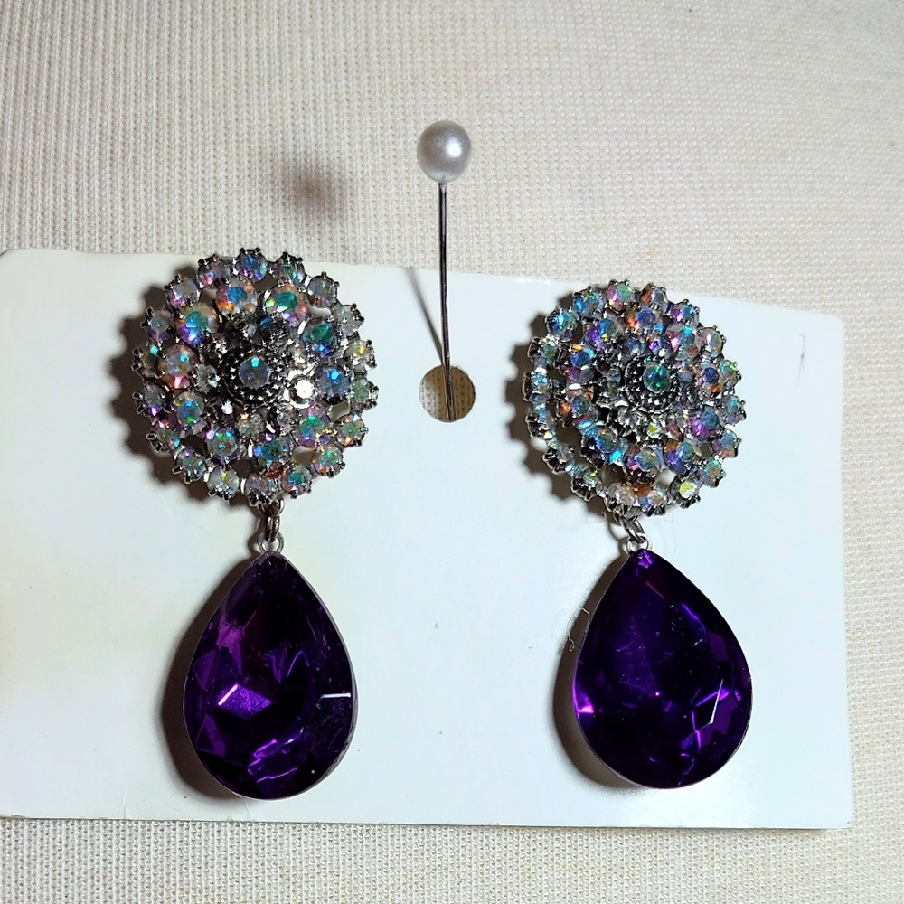 Elegant Silver Tone and Purple Bling  Drop Earrings Nwot